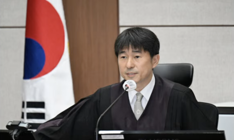 【자유민주당 긴급 입장문】 윤석열 대통령 재판...시작부터 끝까지 절차적 하자 위에 세워진 판결, 국민들은 용납할 수 없다.